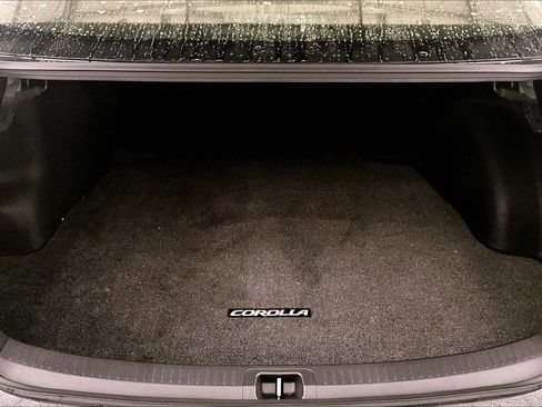 Used 2023 Toyota Corolla LE w/ Carpet Mat Package (TMS) image 33