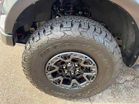 Used 2024 Ford F150 Raptor w/ Equipment Group 803A Raptor R AWD/4WD image 25