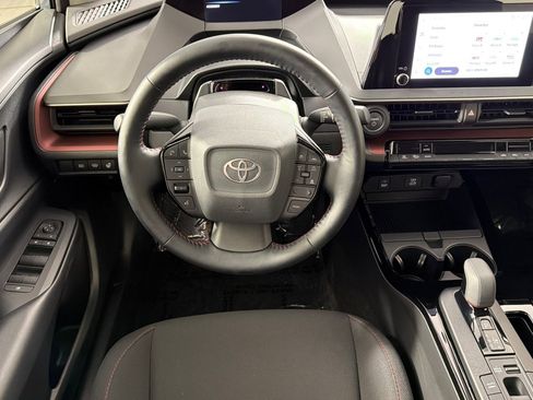 Used 2026 Toyota Prius Plug-In Hybrid image 13