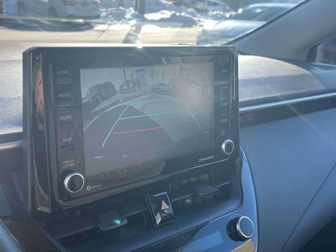 Used 2022 Toyota Corolla LE image 26