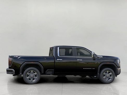 New 2026 GMC Sierra 2500 SLT image 5