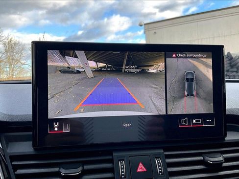 Used 2021 Audi Q5 2.0T Premium Plus w/ Premium Plus Package image 9