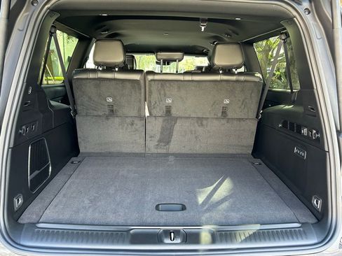 New 2026 Jeep Grand Wagoneer L image 43