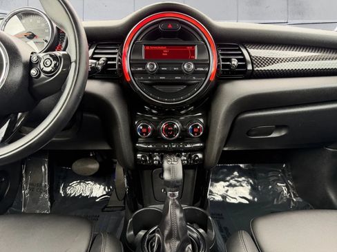 Used 2014 MINI Cooper S FWD image 11