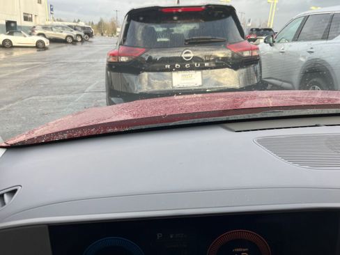 Used 2025 Hyundai Kona SEL image 34