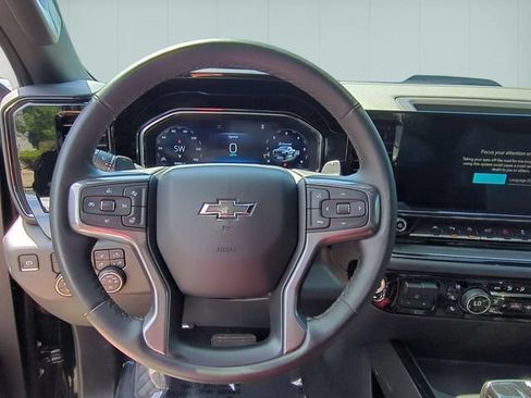 Used 2023 Chevrolet Silverado 1500 ZR2 w/ ZR2 Bison Edition AWD/4WD image 19