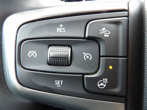 Used 2024 Chevrolet Silverado 1500 LT AWD/4WD image 20