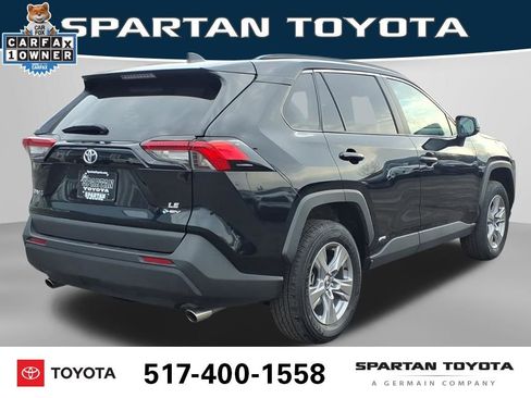 Used 2025 Toyota RAV4 LE image 7
