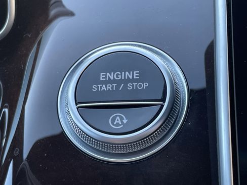 Certified 2024 Mercedes-Benz S 580 4MATIC Sedan image 30