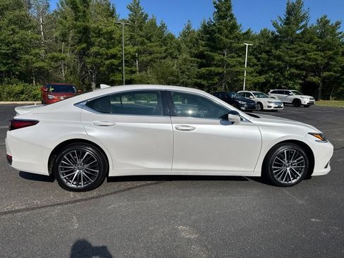 Used 2023 Lexus ES 250 w/ Premium Package AWD/4WD image 8