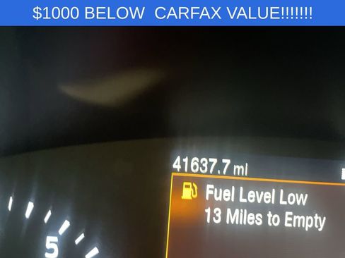 Used 2022 Ford Escape SE w/ SE Sport Appearance Package image 26