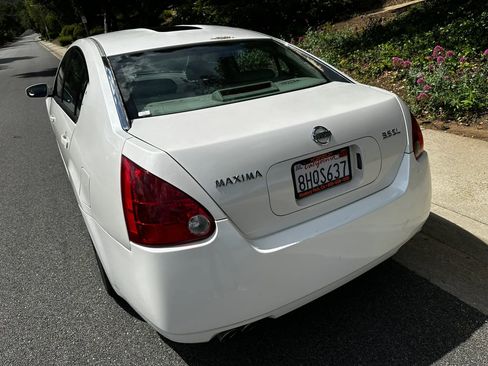 Used 2004 Nissan Maxima 3.5 SL w/ Driver Preferred Pkg image 4