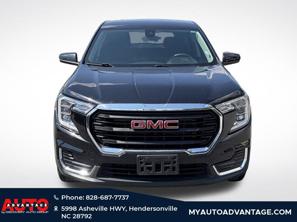 Used 2024 GMC Terrain SLE AWD/4WD image 6