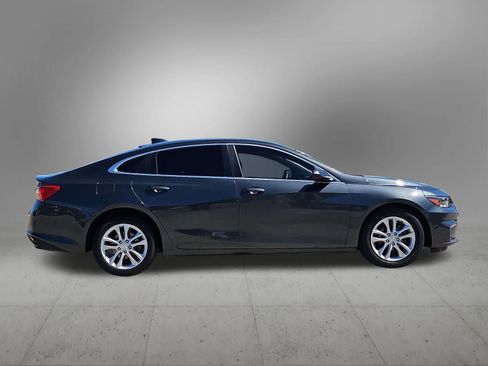Used 2018 Chevrolet Malibu LT w/ LPO, Convenience Package 2 image 7