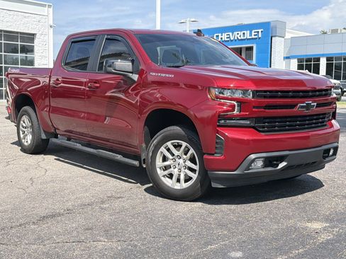 Used 2021 Chevrolet Silverado 1500 RST w/ Bed Protection Package AWD/4WD image 2