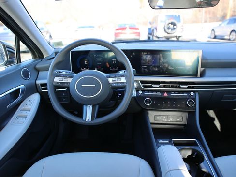 Certified 2025 Hyundai Sonata SEL image 13