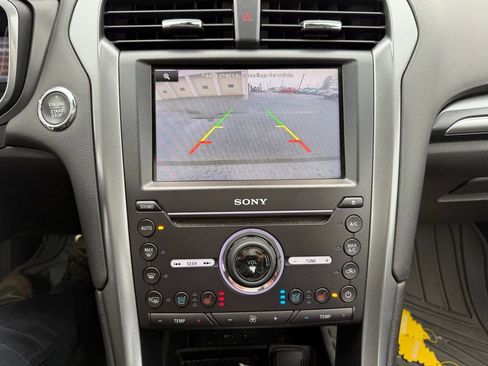 Used 2016 Ford Fusion Energi Titanium w/ Driver Assist Package image 12