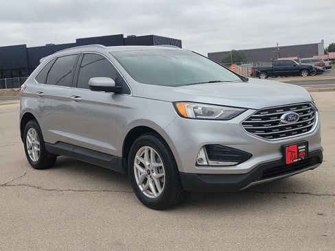 Used 2021 Ford Edge SEL w/ Convenience Package FWD image 6