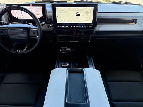 Used 2025 GMC Hummer EV 3X AWD/4WD image 19