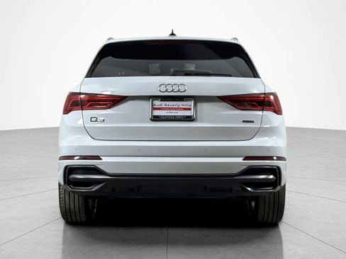 Used 2022 Audi Q3 2.0T Premium Plus AWD/4WD image 4