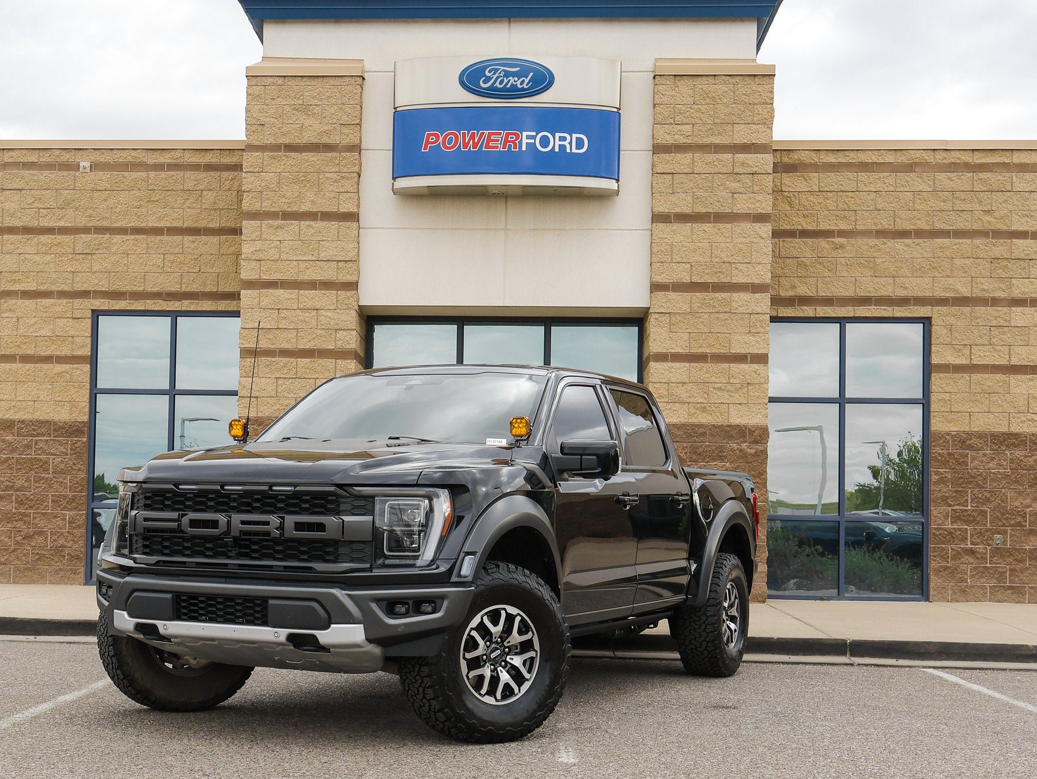 Certified 2022 Ford F150 Raptor w/ Equipment Group 801A High AWD/4WD image 2
