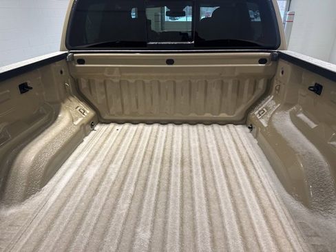 Certified 2023 Chevrolet Colorado Z71 w/ Z71 Convenience Package 2 image 9