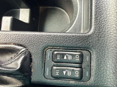 Used 2014 Subaru Crosstrek 2.0i Premium AWD/4WD image 16