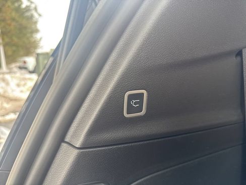 New 2026 Chrysler Pacifica Pinnacle AWD/4WD image 49