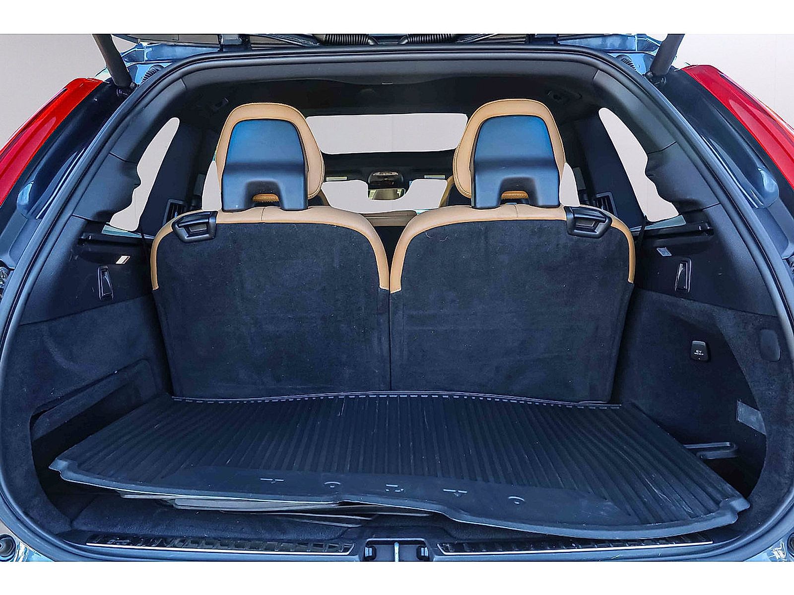 Used 2018 Volvo XC90 T6 Inscription w/ Convenience Package AWD/4WD image 22