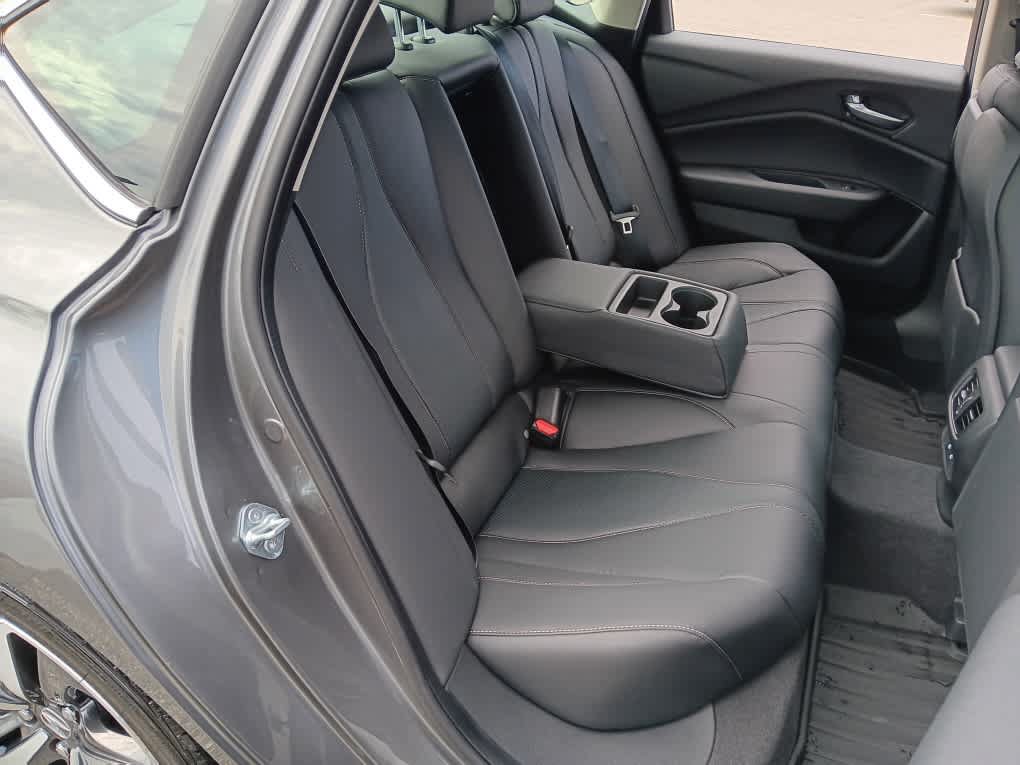 Used 2024 Acura TLX w/ Technology Package FWD image 16