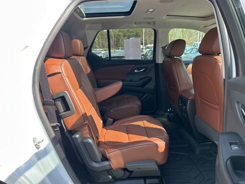 Used 2019 Chevrolet Traverse High Country w/ LPO, Floor Liner Package image 18