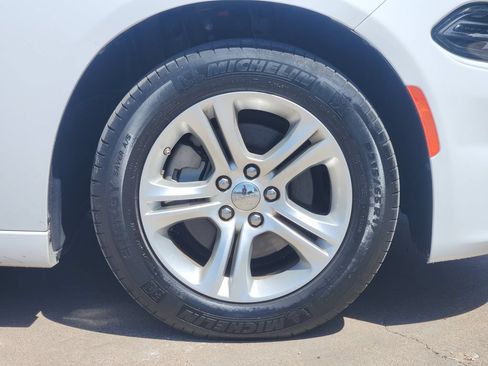 Used 2023 Dodge Charger SXT RWD image 8