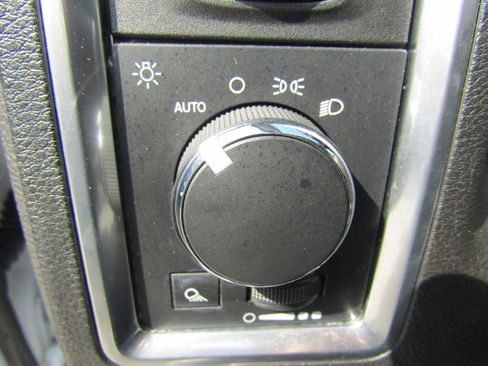 Used 2023 RAM 1500 Classic SLT w/ Trailer & Traction Group image 24