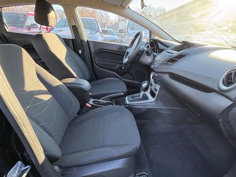 Used 2019 Ford Fiesta SE image 16