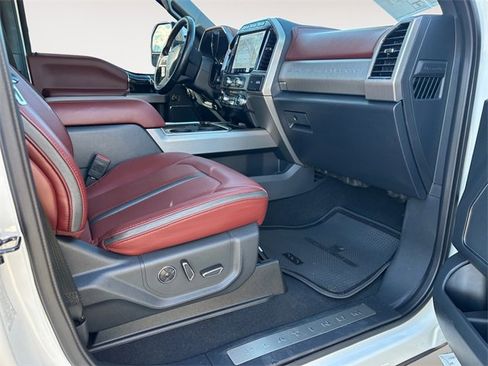 Used 2022 Ford F450 Platinum w/ FX4 Off-Road Package image 15