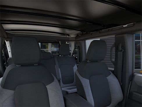 New 2025 Ford Bronco Big Bend image 12