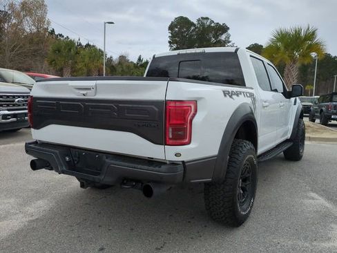 Used 2018 Ford F150 Raptor w/ Equipment Group 802A Luxury image 4