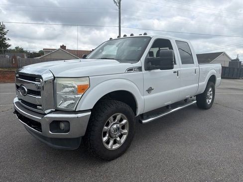 Used 2012 Ford F250 Lariat w/ Lariat Ultimate Pkg AWD/4WD image 7