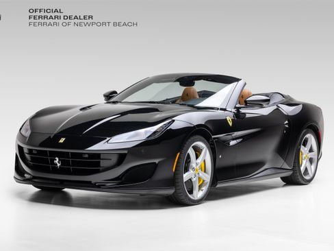 Used 2020 Ferrari Portofino RWD image 1