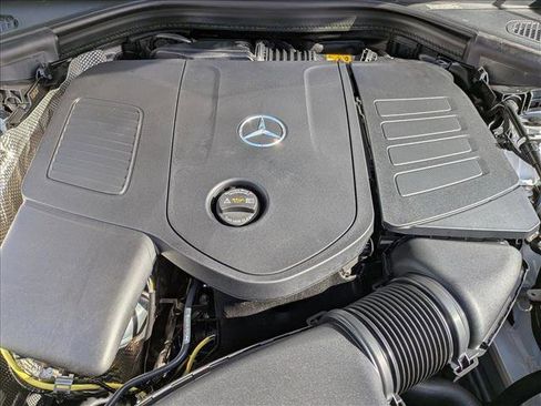 New 2026 Mercedes-Benz GLC 300 image 16