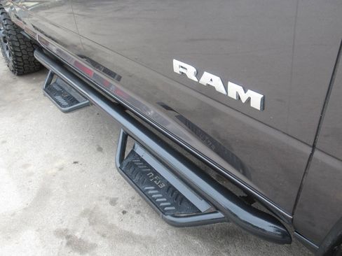 Used 2025 RAM 2500 Laramie AWD/4WD image 7