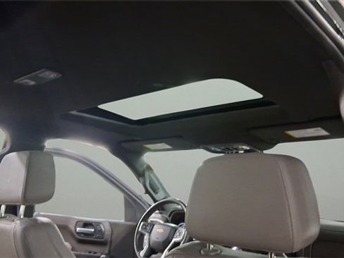 Used 2022 Chevrolet Silverado 1500 LTZ w/ LTZ Convenience Package II image 16