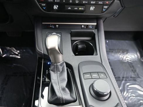 Used 2017 Lexus ES 350 w/ Premium Package FWD image 11