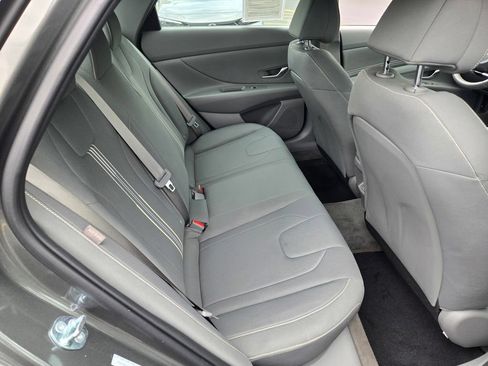 Certified 2025 Hyundai Elantra Sport w/ Cargo Package FWD image 13