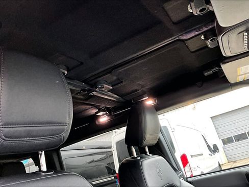 Used 2023 Ford Bronco Black Diamond AWD/4WD image 14