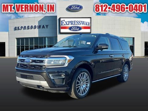 Used 2023 Ford Expedition Limited AWD/4WD image 3