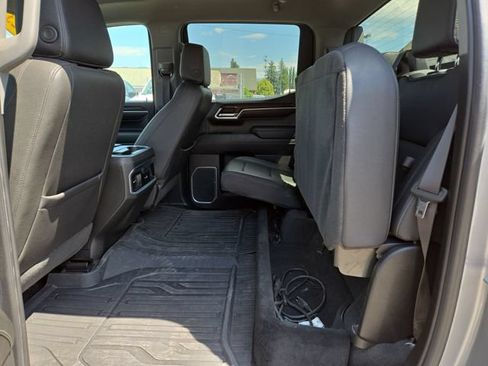 Used 2023 GMC Sierra 1500 SLT w/ SLT Convenience Package AWD/4WD image 31