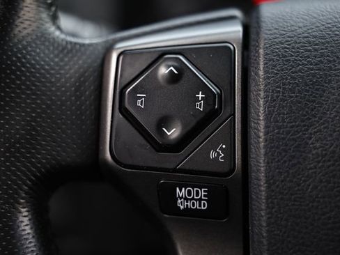 Used 2019 Toyota Tacoma TRD Sport image 35