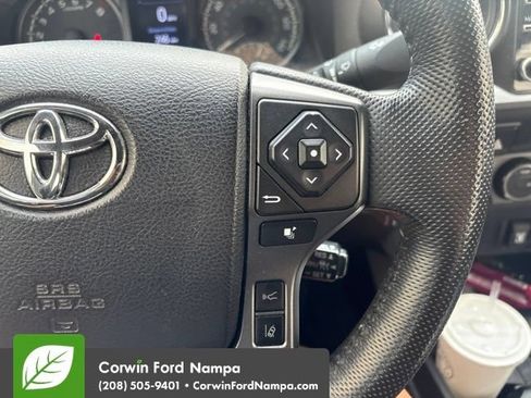 Used 2021 Toyota Tacoma TRD Pro AWD/4WD image 13