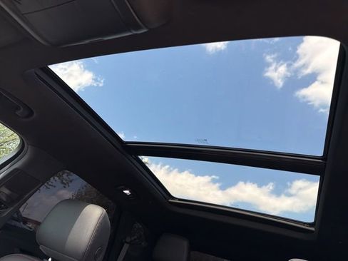 Used 2022 Chevrolet Blazer RS w/ Enhanced Convenience Package image 25